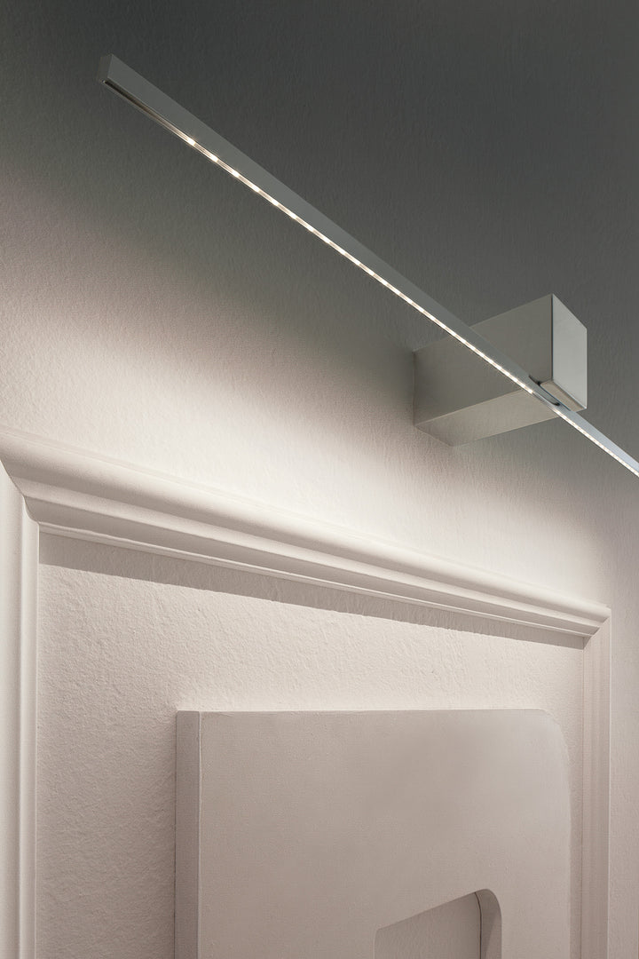 Orizzonte Linear Wall Lamp