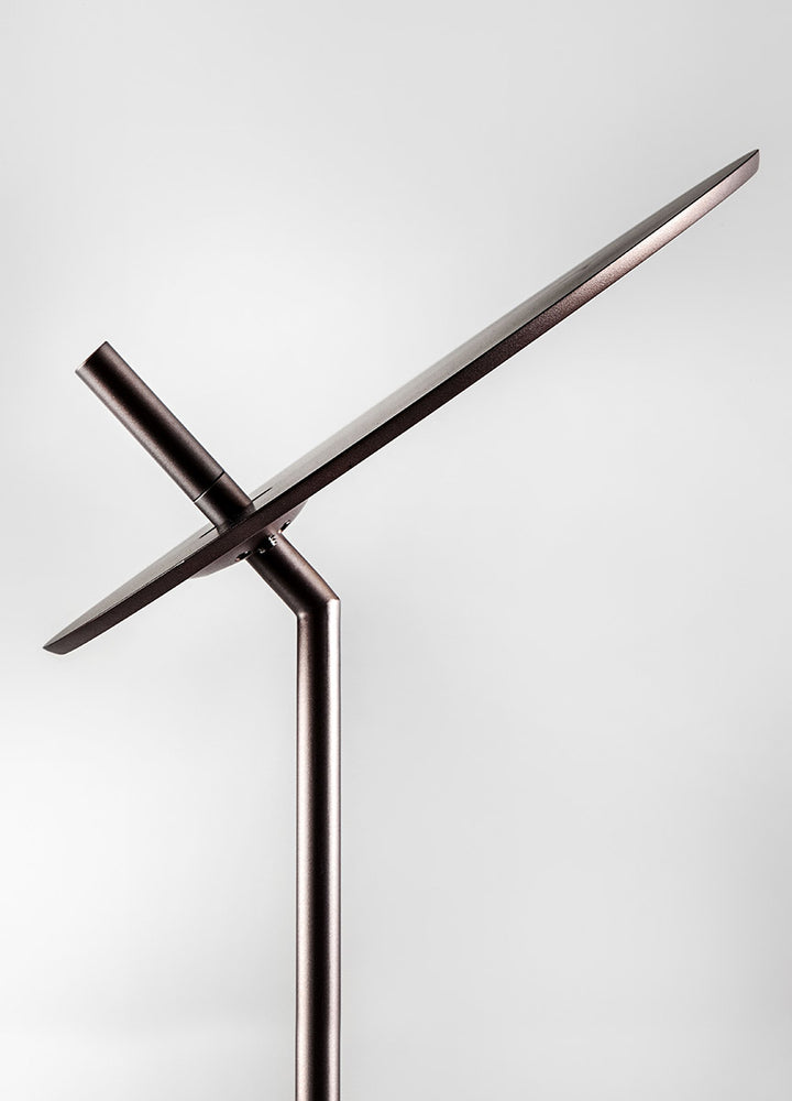 Lua Floor Lamp