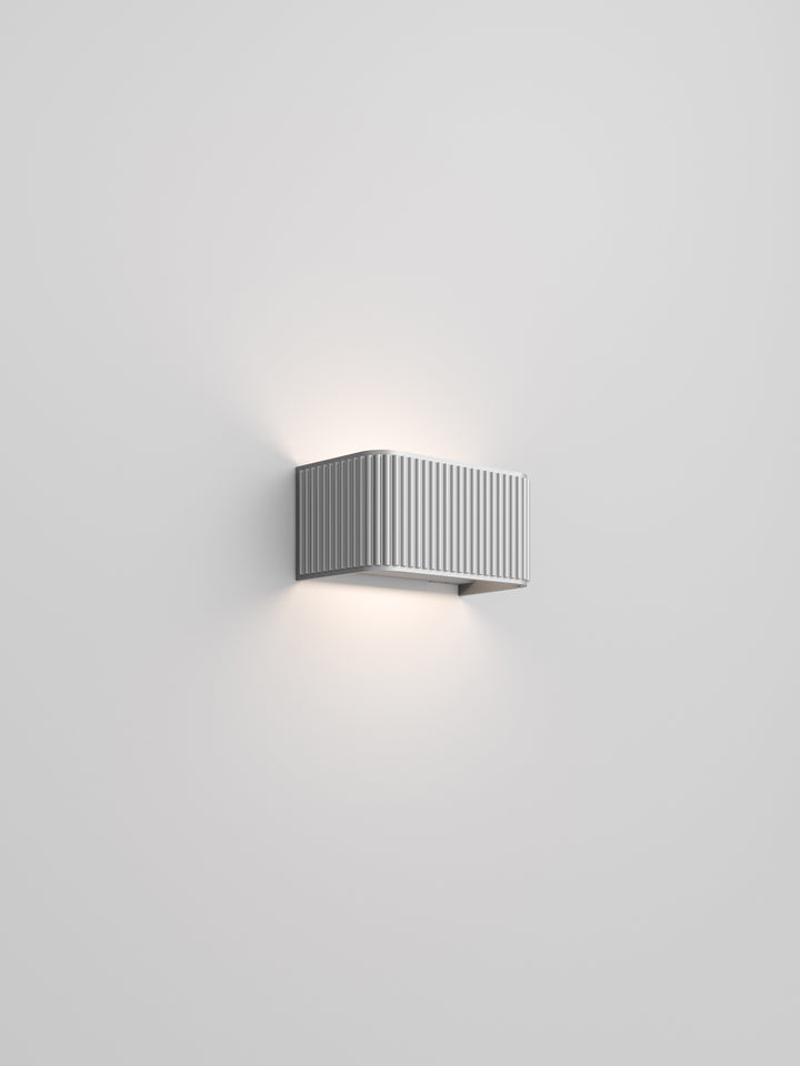 Dresscode Wall Light