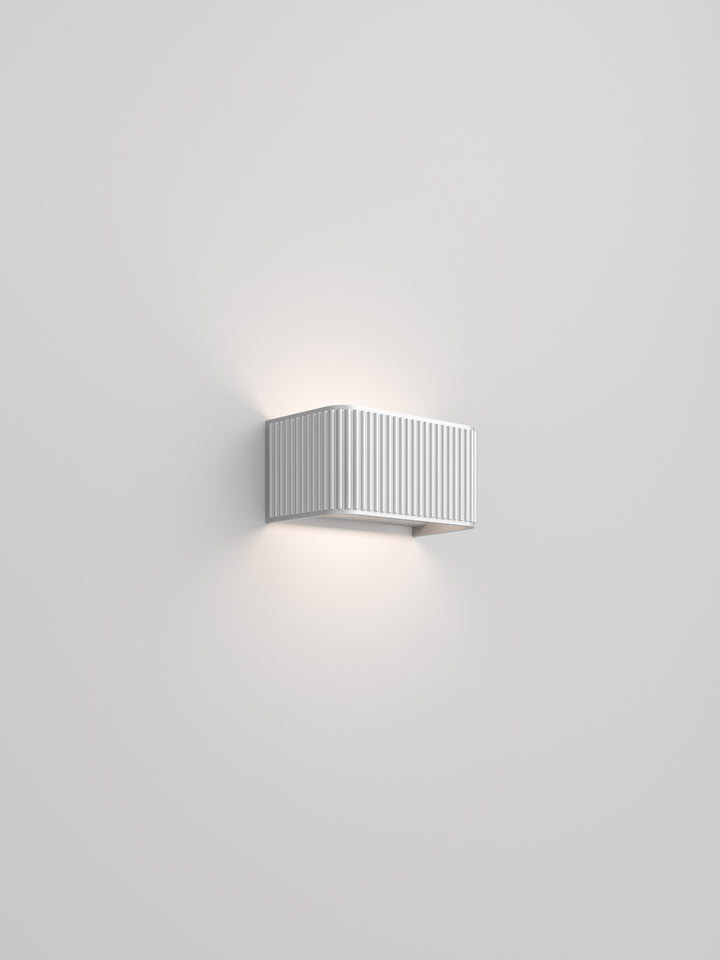 Dresscode Wall Light