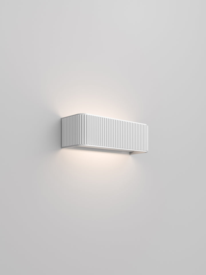 Dresscode Wall Light