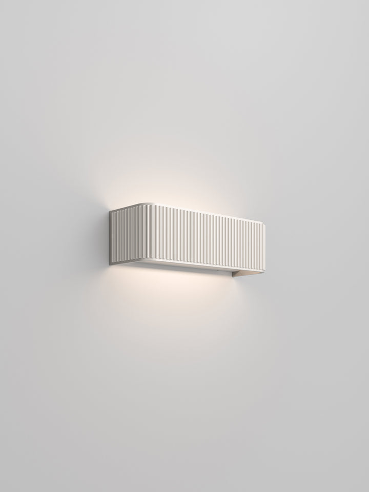 Dresscode Wall Light