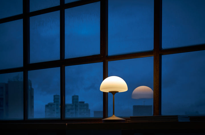 Pensee Table Lamp