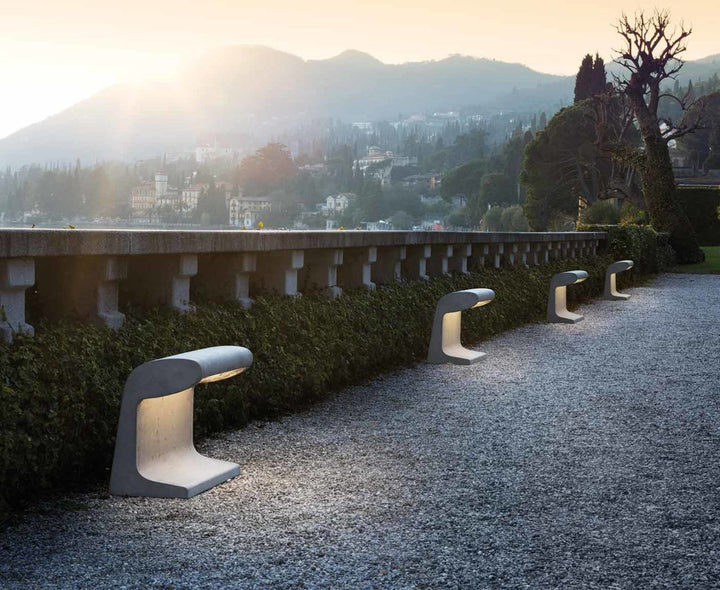 Borne Beton Outdoor Grande Lamp