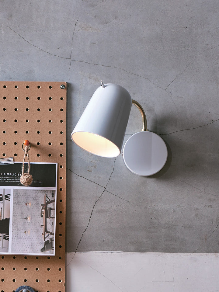 Dobi Wall Light