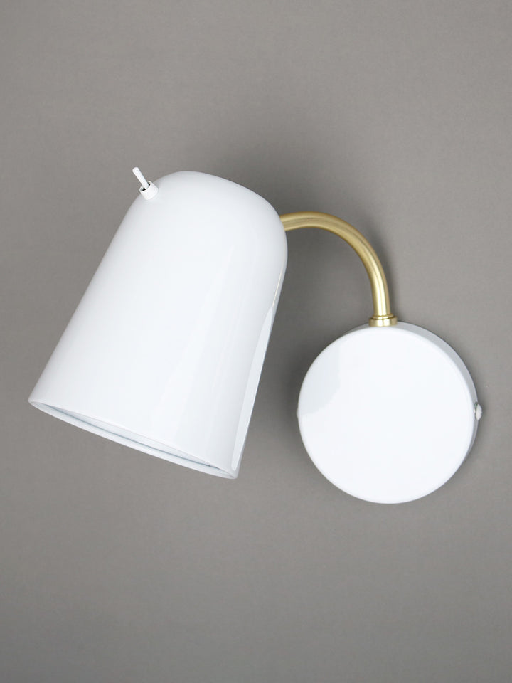 Dobi Wall Light