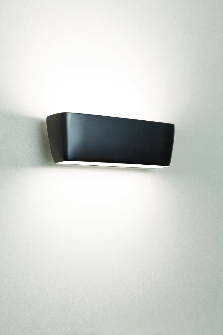 Flaca Wall Light