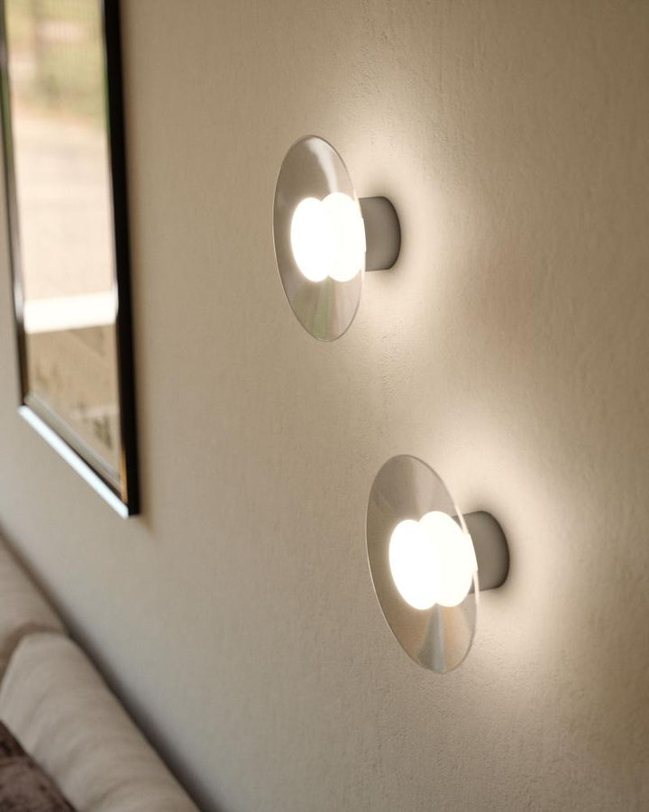 Hydra Wall Light